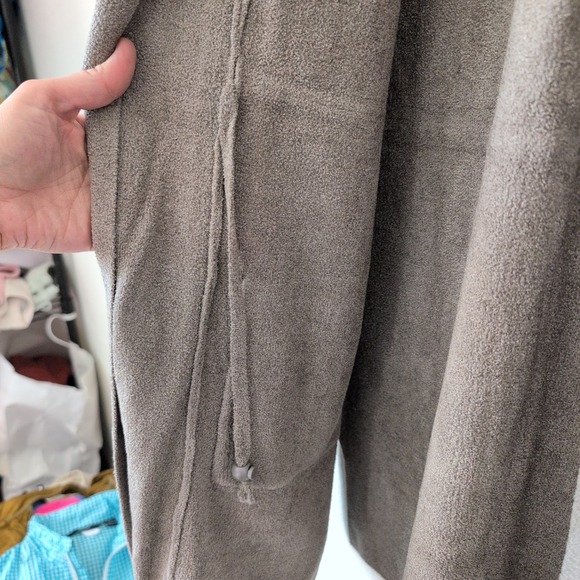 NWT Barefoot Dreams CozyChic Ultra Lite Shawl Vest Brown Loden XL BDWCU21535 - Picture 5 of 9